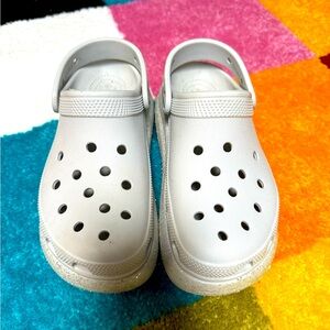 Platform with glitter crocs